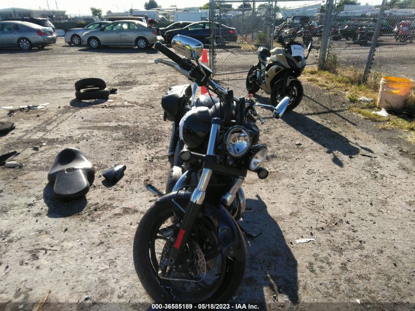 2011 TRIUMPH MOTORCYCLE THUNDERBIRD STORM - SMTB02WFXBJ488761