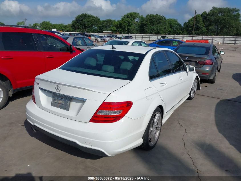 2013 MERCEDES-BENZ C-CLASS C 250 - WDDGF4HB1DR254933
