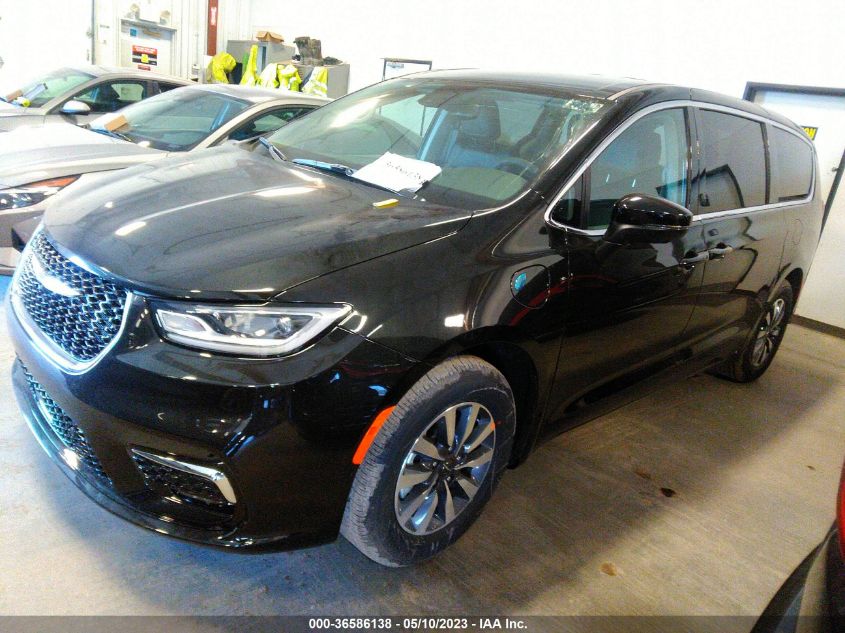 2023 CHRYSLER PACIFICA HYBRID TOURING L - 2C4RC1L7XPR555972
