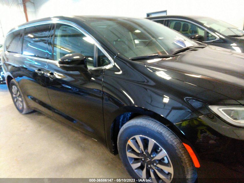 2023 CHRYSLER PACIFICA HYBRID TOURING L - 2C4RC1L76PR562613