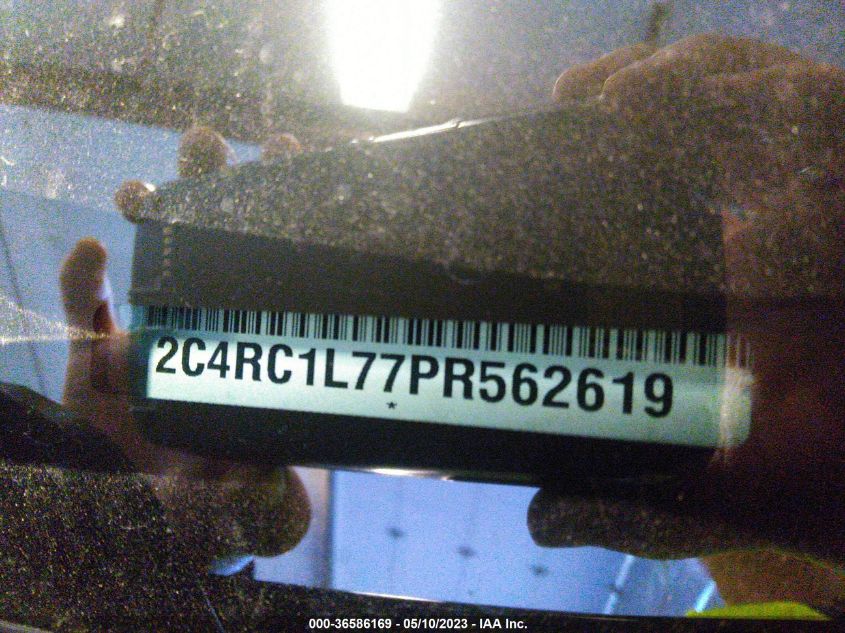 2023 CHRYSLER PACIFICA HYBRID TOURING L - 2C4RC1L77PR562619