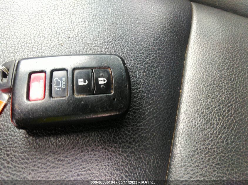 2017 TOYOTA RAV4 SE - 2T3NFREV1HW352072