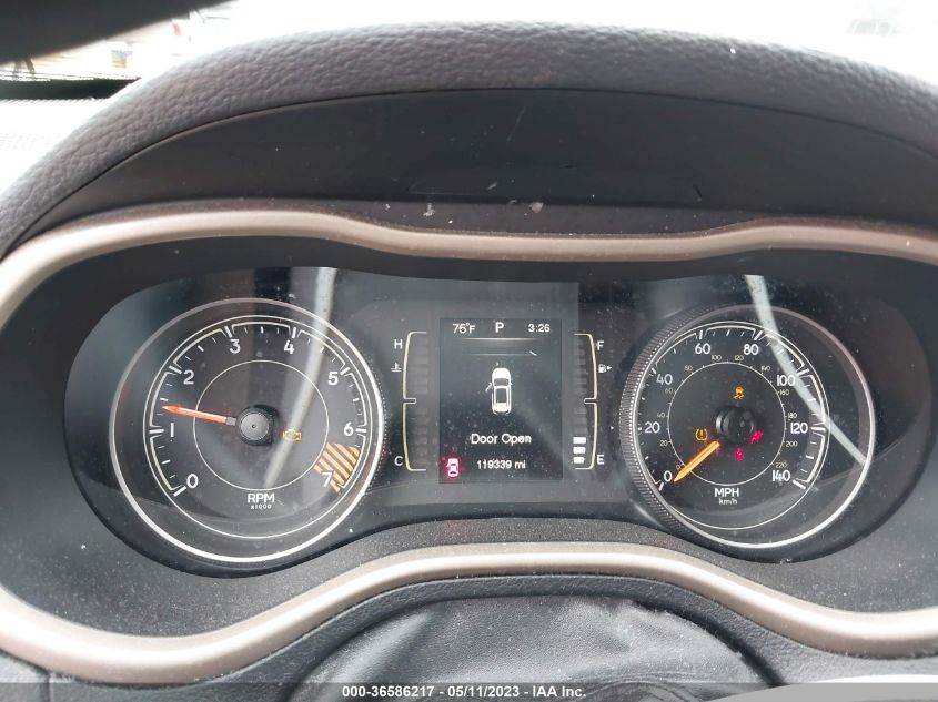 2015 JEEP CHEROKEE LATITUDE - 1C4PJMCB0FW795041