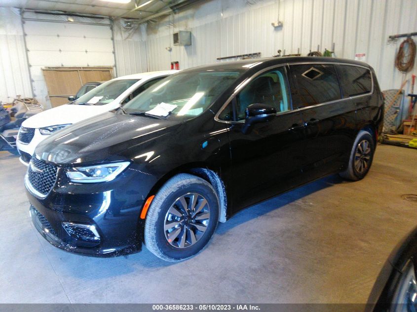 2023 CHRYSLER PACIFICA HYBRID TOURING L - 2C4RC1L78PR562404