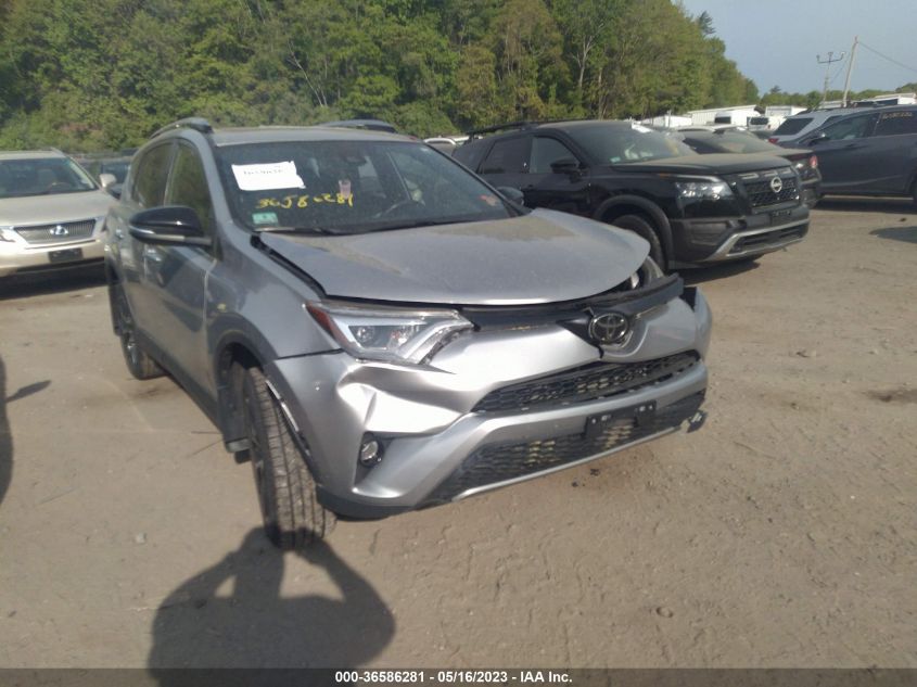 2018 TOYOTA RAV4 SE - JTMJFREV9JD230688