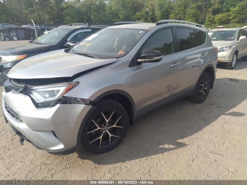 2018 TOYOTA RAV4 SE - JTMJFREV9JD230688