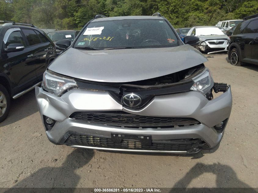 2018 TOYOTA RAV4 SE - JTMJFREV9JD230688