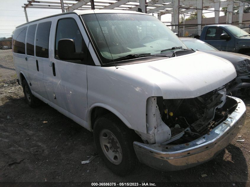 2017 CHEVROLET EXPRESS PASSENGER LT - 1GAWGFFG2H1335658