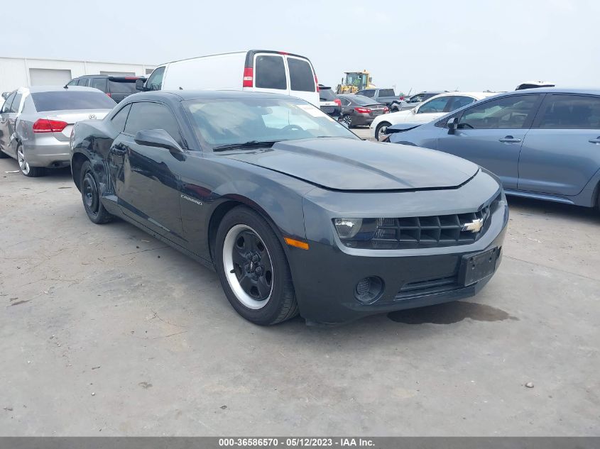 2013 CHEVROLET CAMARO LS - 2G1FA1E38D9187928