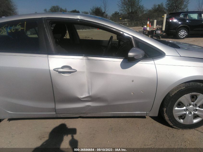 2018 KIA FORTE LX - 3KPFK4A77JE181663