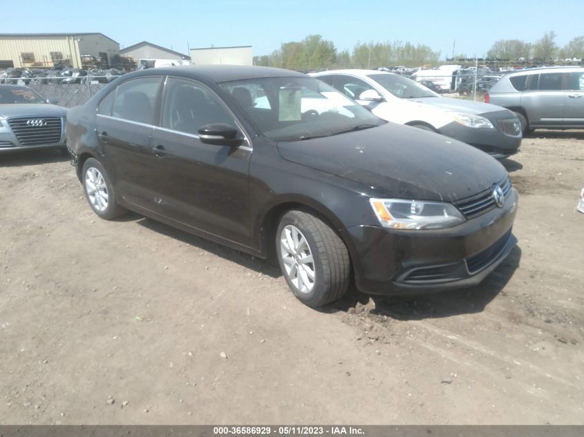 2014 VOLKSWAGEN JETTA SEDAN SE W/CONNECTIVITY - 3VWD07AJ0EM416861