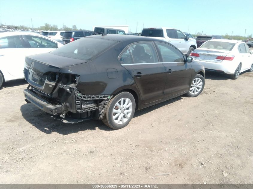 2014 VOLKSWAGEN JETTA SEDAN SE W/CONNECTIVITY - 3VWD07AJ0EM416861