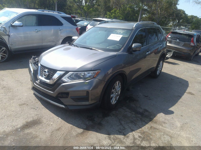 VIN KNMAT2MT9HP517683 2017 NISSAN ROGUE SV