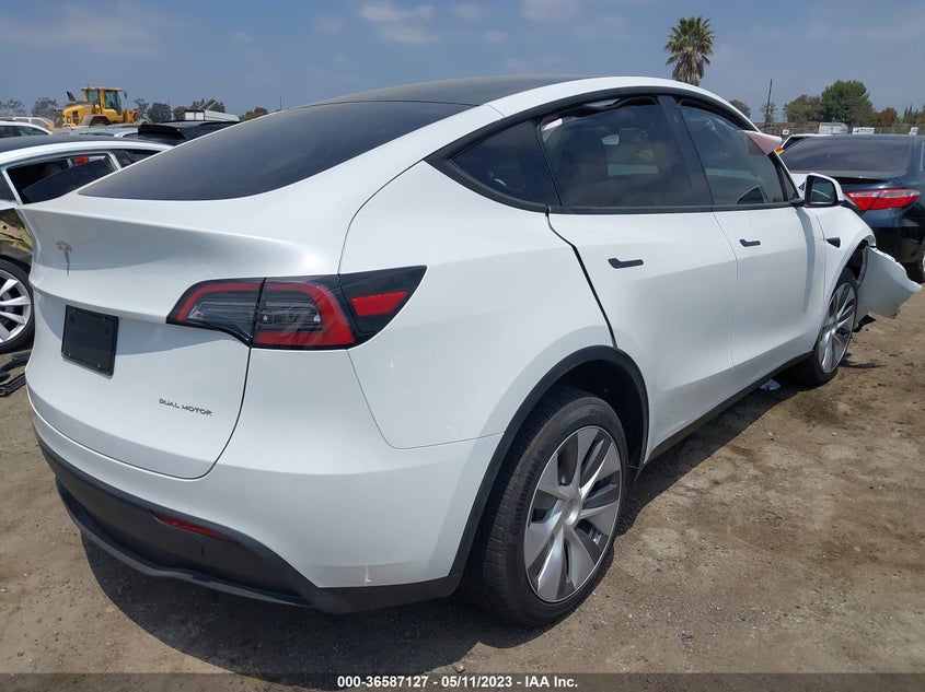 VIN 7SAYGDEE2PA065907 2023 TESLA MODEL Y LONG RANGE