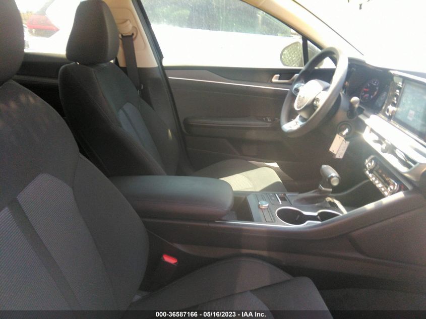 2022 KIA K5 LX - 5XXG24J26NG156873