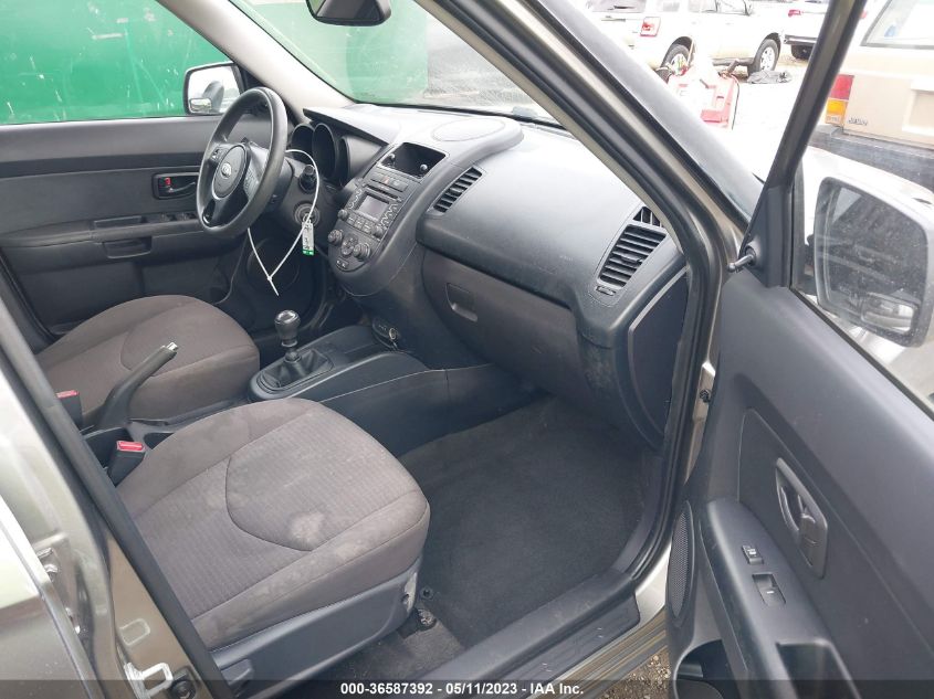 2013 KIA SOUL BASE - KNDJT2A56D7516622