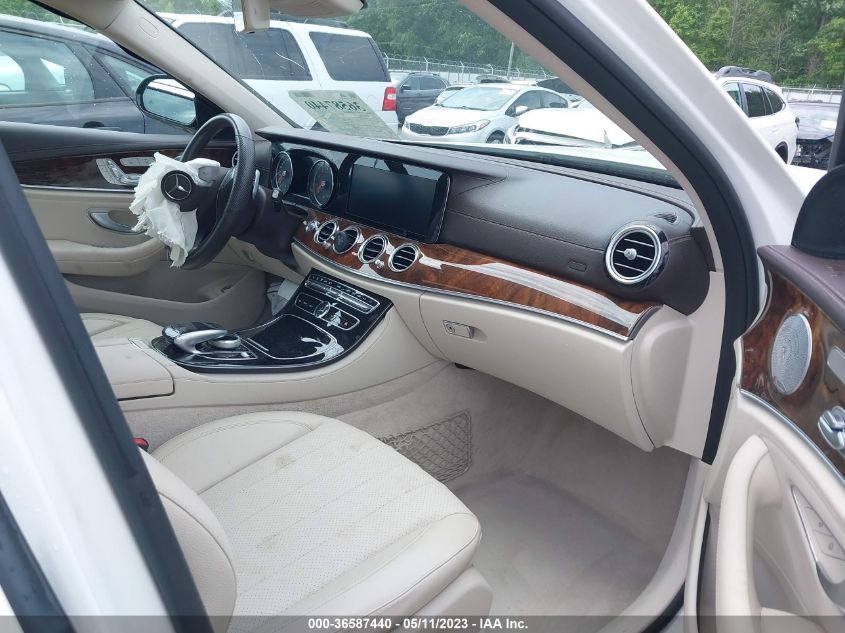 2017 MERCEDES-BENZ E-CLASS E 300 LUXURY - WDDZF4KB5HA233797