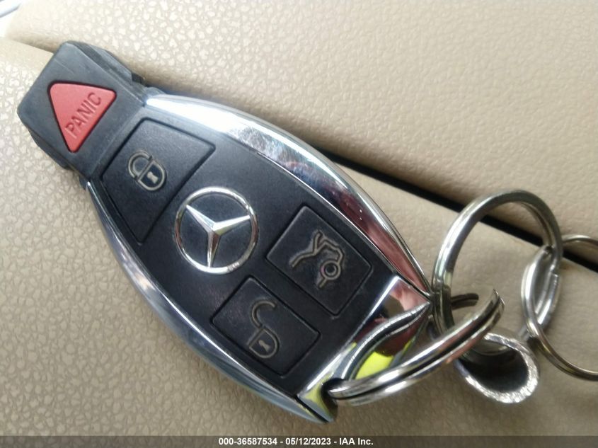 2013 MERCEDES-BENZ C-CLASS C 300 - WDDGF8AB0DR243522