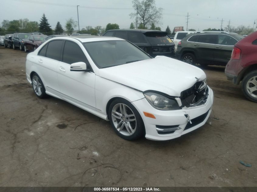 2013 MERCEDES-BENZ C-CLASS C 300 - WDDGF8AB0DR243522