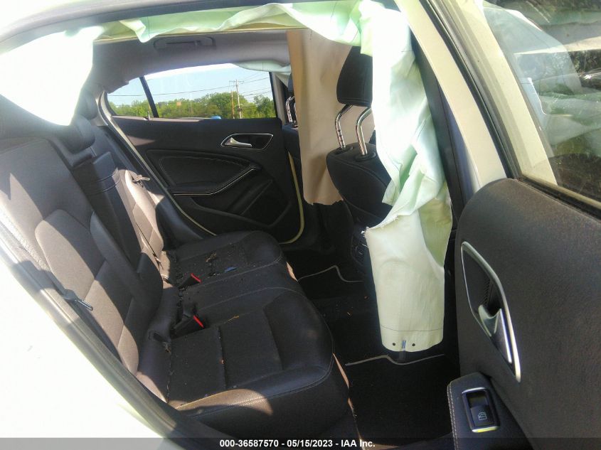 2015 MERCEDES-BENZ GLA-CLASS GLA 250 - WDCTG4GBXFJ118061