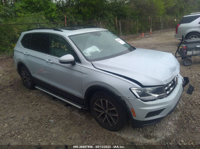 2018 VOLKSWAGEN TIGUAN SEL/SE - 3VV3B7AX1JM191780