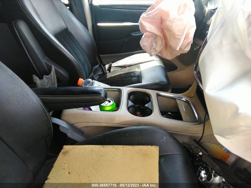 VIN 2C4RDGCG4JR268554 2018 DODGE GRAND CARAVAN SXT
