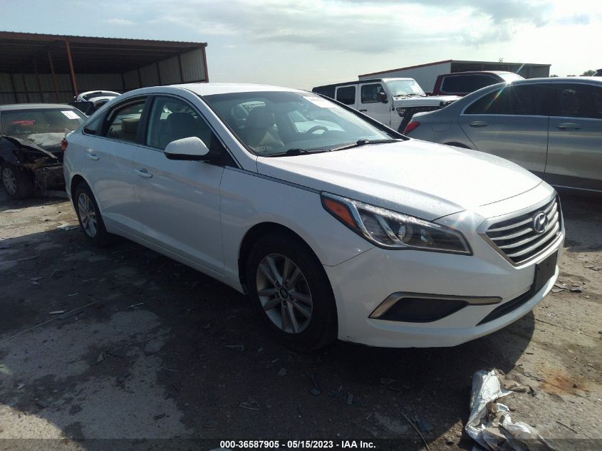 2017 HYUNDAI SONATA SE - 5NPE24AF0HH454175