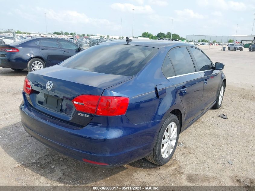 2013 VOLKSWAGEN JETTA SEDAN SE W/CONVENIENCE/SUNROOF - 3VWDX7AJ6DM424330