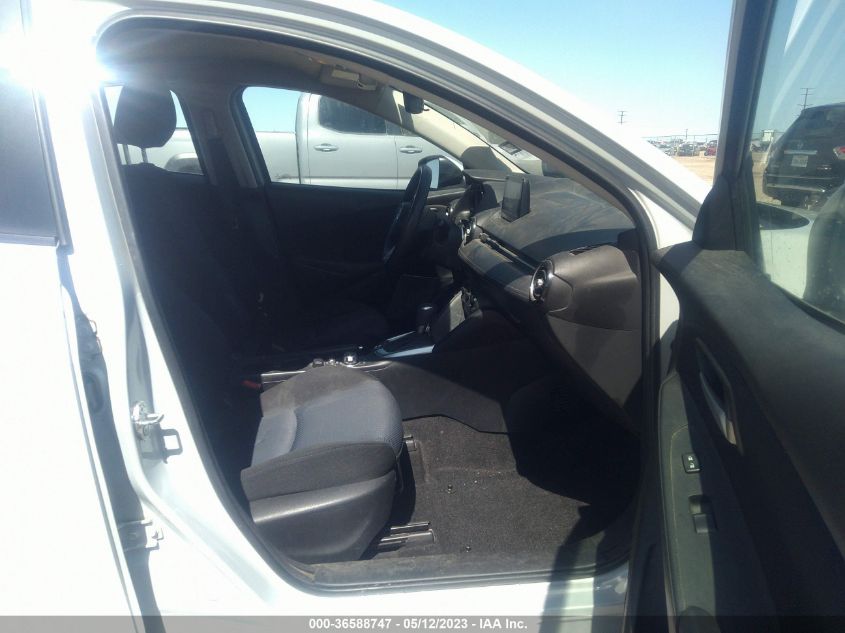 2019 TOYOTA YARIS SEDAN L/LE/XLE 3MYDLBYV7KY510389