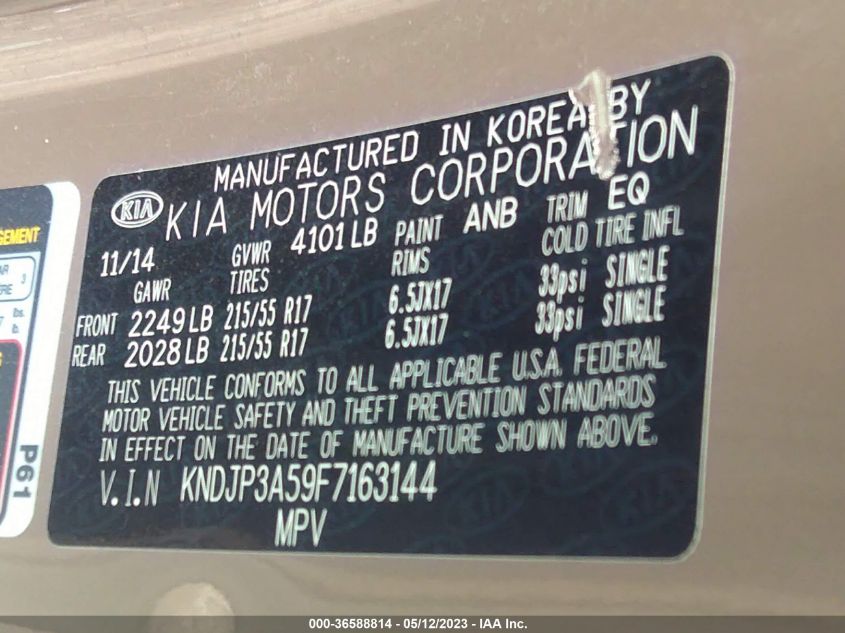 2015 KIA SOUL + - KNDJP3A59F7163144