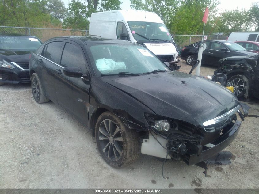 2013 CHRYSLER 200 TOURING - 1C3CCBBG8DN712053