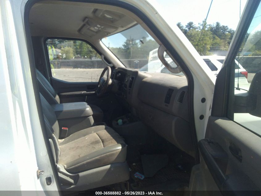 2013 NISSAN NV SV - 1N6BF0KX4DN100366