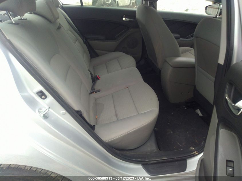 2016 KIA FORTE LX - KNAFX4A64G5499640