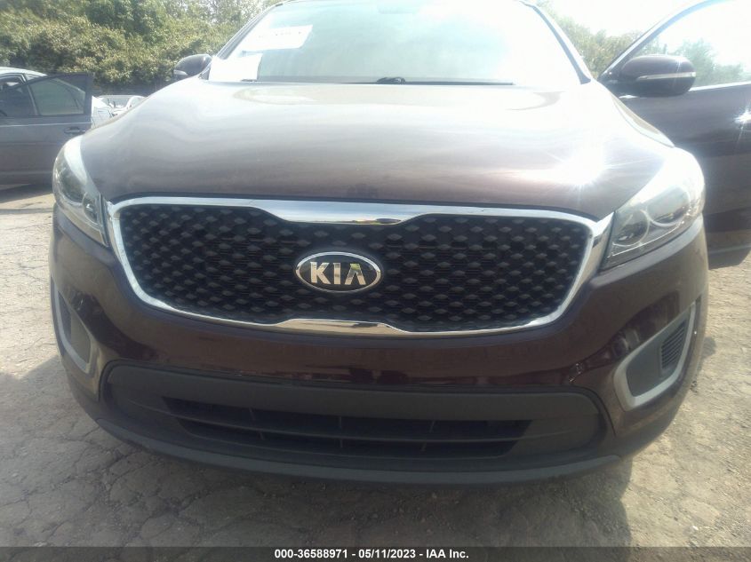 2016 KIA SORENTO LX - 5XYPGDA37GG073719