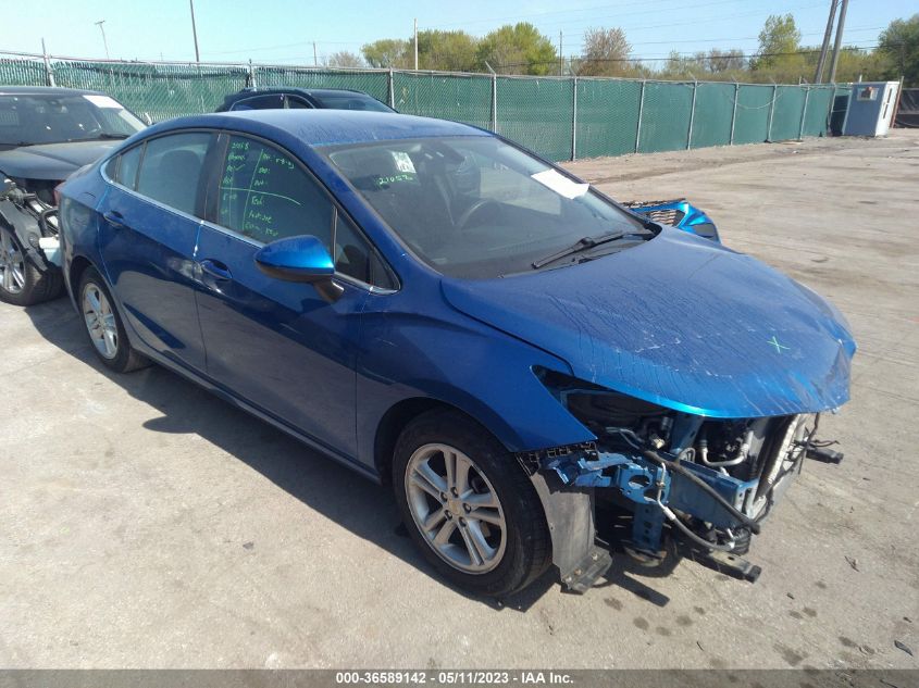 2018 CHEVROLET CRUZE LT - 1G1BE5SM0J7180735