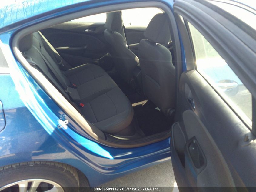2018 CHEVROLET CRUZE LT - 1G1BE5SM0J7180735
