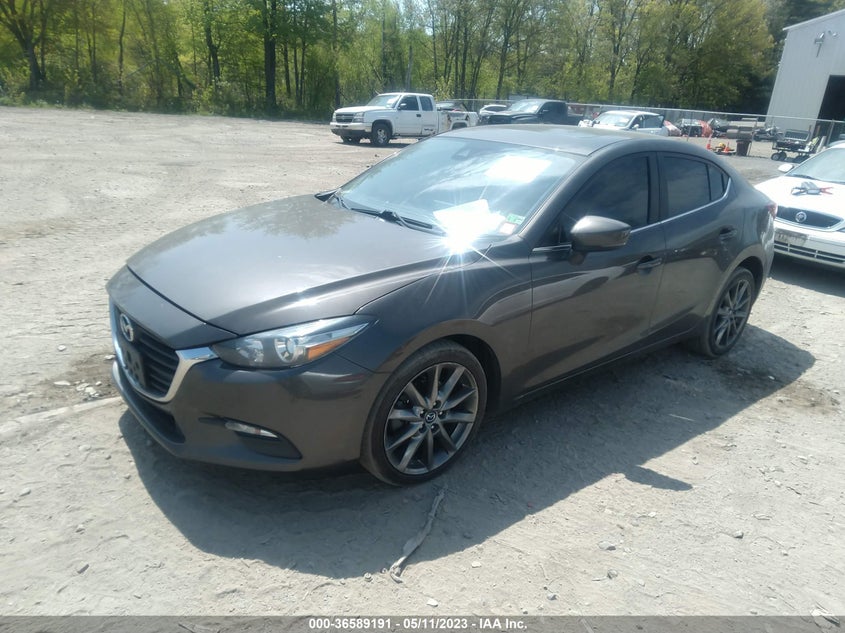 VIN 3MZBN1V30JM174391 2018 MAZDA MAZDA3 4-DOOR TOURING
