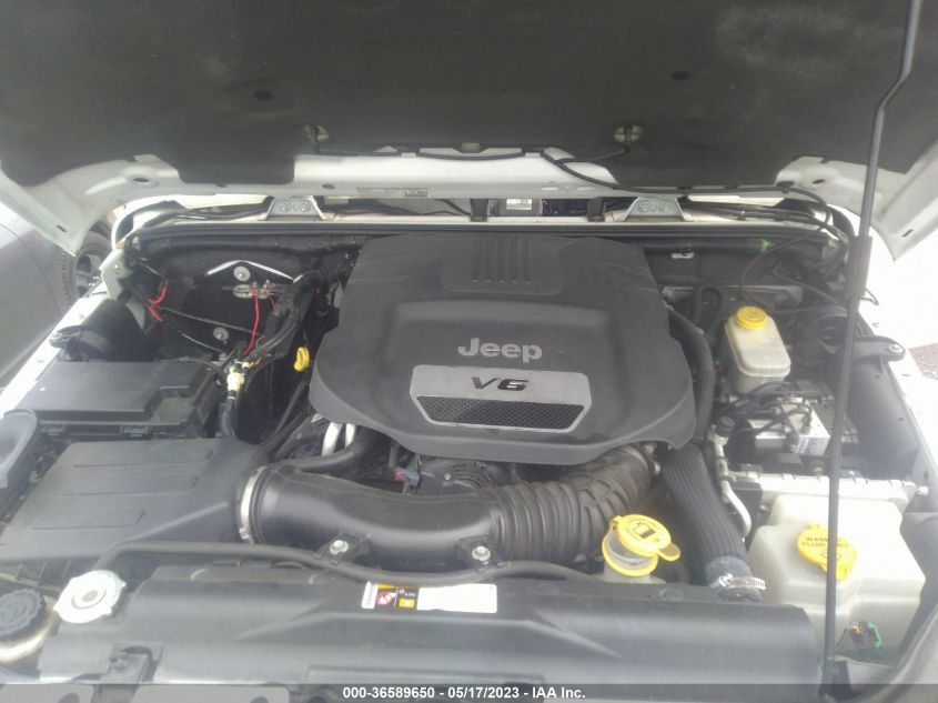2014 JEEP WRANGLER UNLIMITED SAHARA - 1C4HJWEG6EL233721