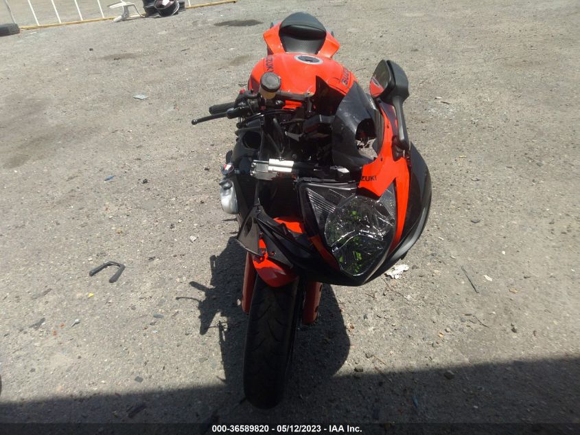 2022 SUZUKI GSX-R600 - JS1GN7FA5N7100175