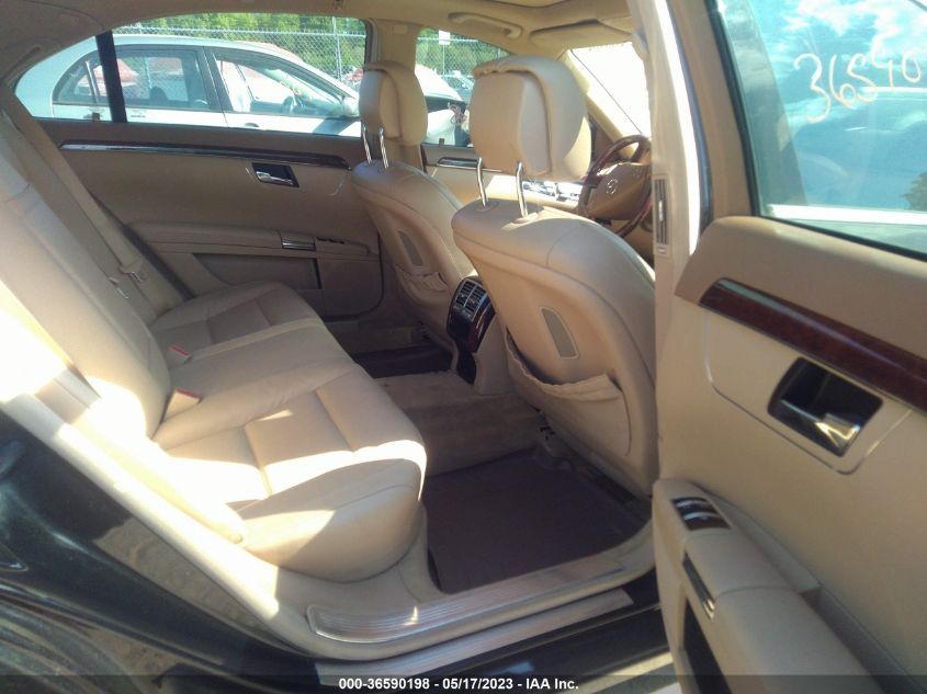 2013 MERCEDES-BENZ S-CLASS S 550 - WDDNG9EBXDA535715