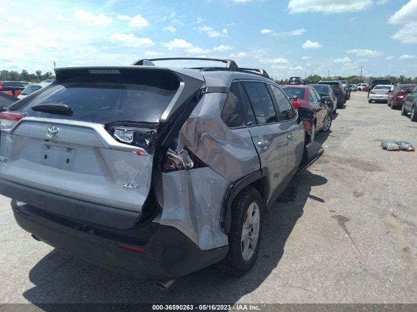 2019 TOYOTA RAV4 XLE - JTMW1RFV7KD504751