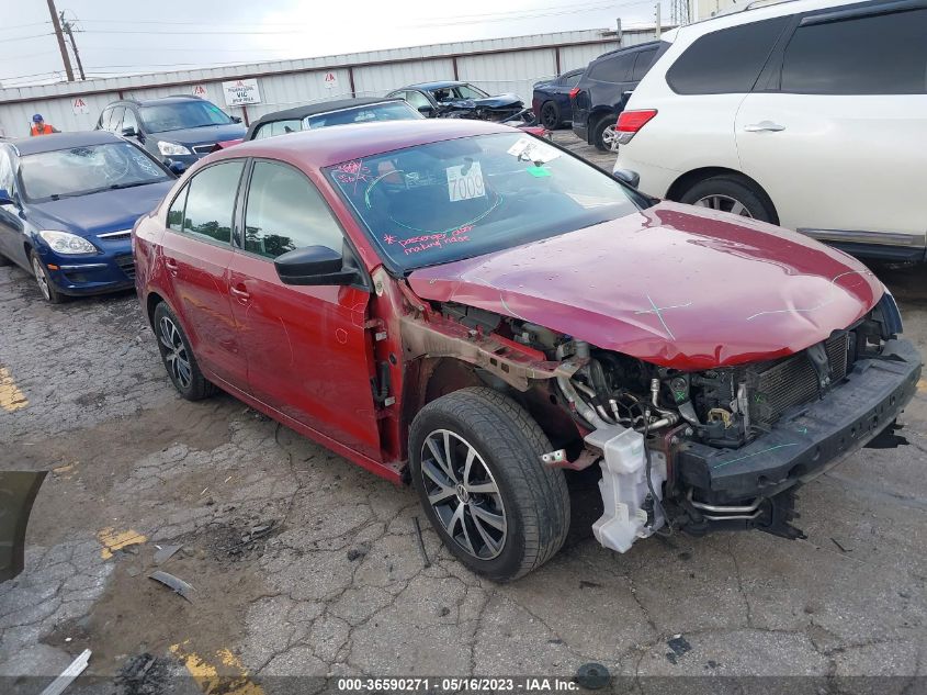 2016 VOLKSWAGEN JETTA SEDAN 1.4T SE - 3VWD67AJ8GM240742