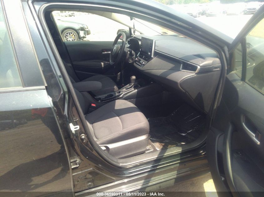 2020 TOYOTA COROLLA LE - JTDEPRAE8LJ099701