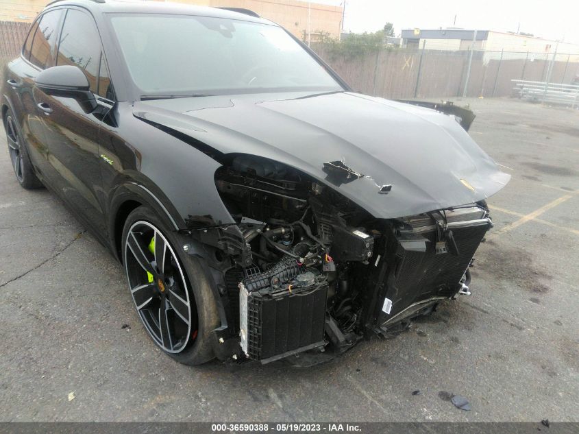2021 PORSCHE CAYENNE TURBO S E-HYBRID - WP1AH2AY8MDA38067