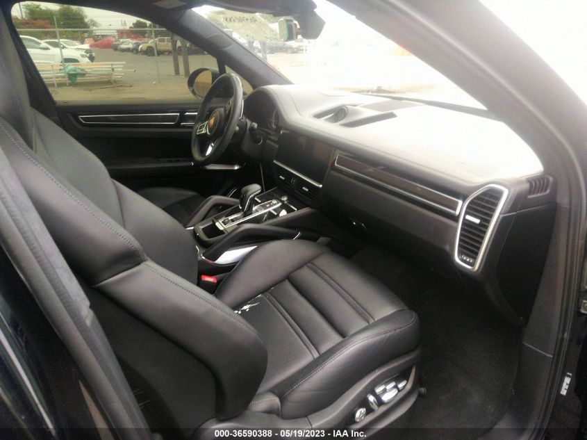 2021 PORSCHE CAYENNE TURBO S E-HYBRID - WP1AH2AY8MDA38067