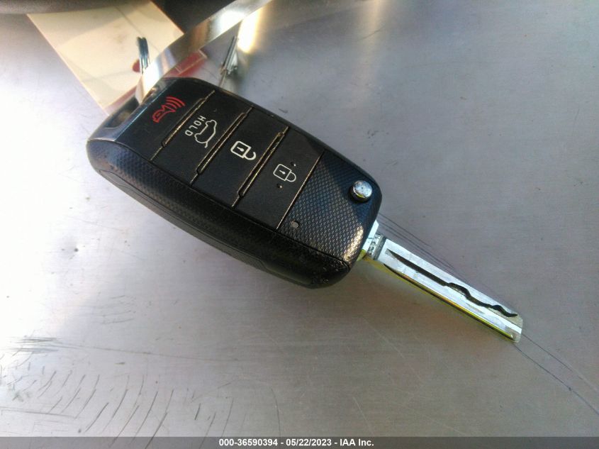 2017 KIA SOUL BASE - KNDJN2A22H7492955