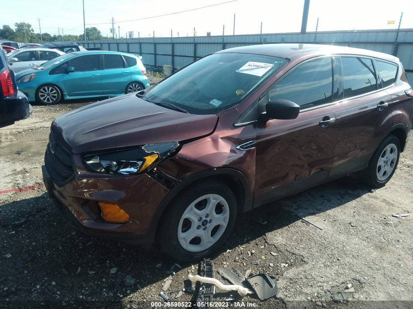 VIN 1FMCU0F75JUB11381 2018 FORD ESCAPE S
