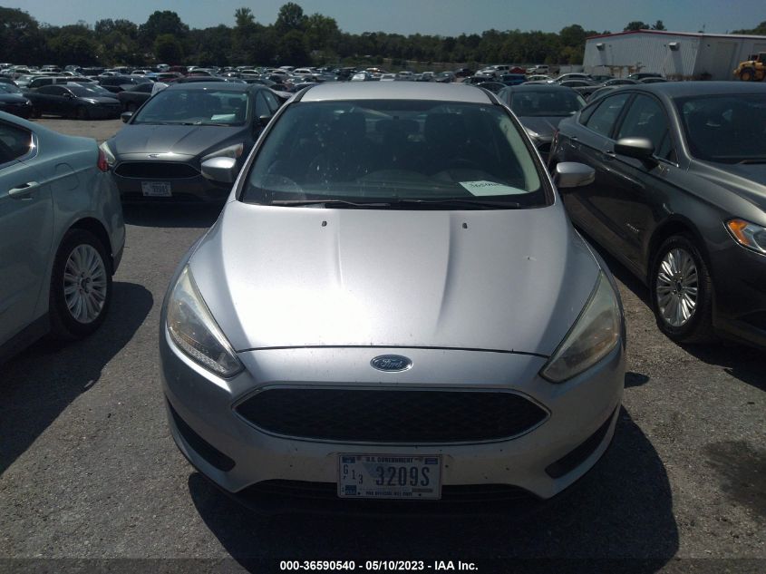 2016 FORD FOCUS SE - 1FADP3F22GL365897