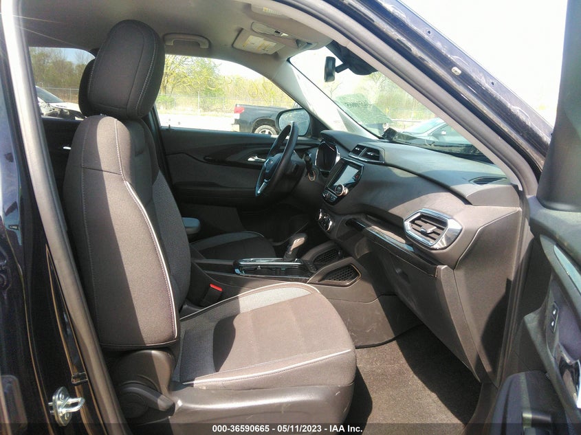 VIN KL79MRSL6MB008263 2021 CHEVROLET TRAILBLAZER LT