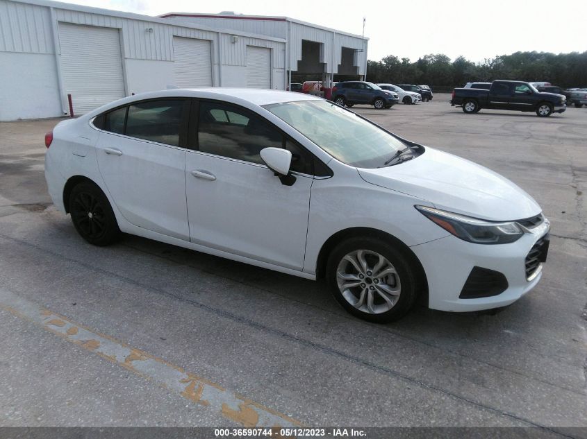 2019 CHEVROLET CRUZE LT - 1G1BE5SM1K7142674
